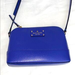 kate spade Blue Crossbody Bag with Textured Leather and Thin Strap